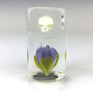 Momento Mori Flower Column