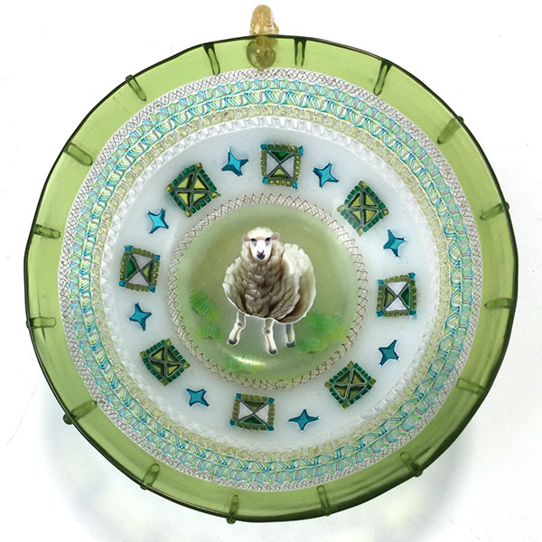 Sheep in Meadow Bowl by Ryoko Tsukurimichi