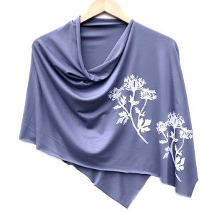Laurel Lightweight Poncho by Windsparrow