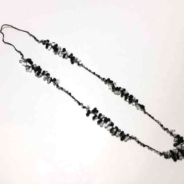 Alicia Niles-Droplet Necklace in Black and White